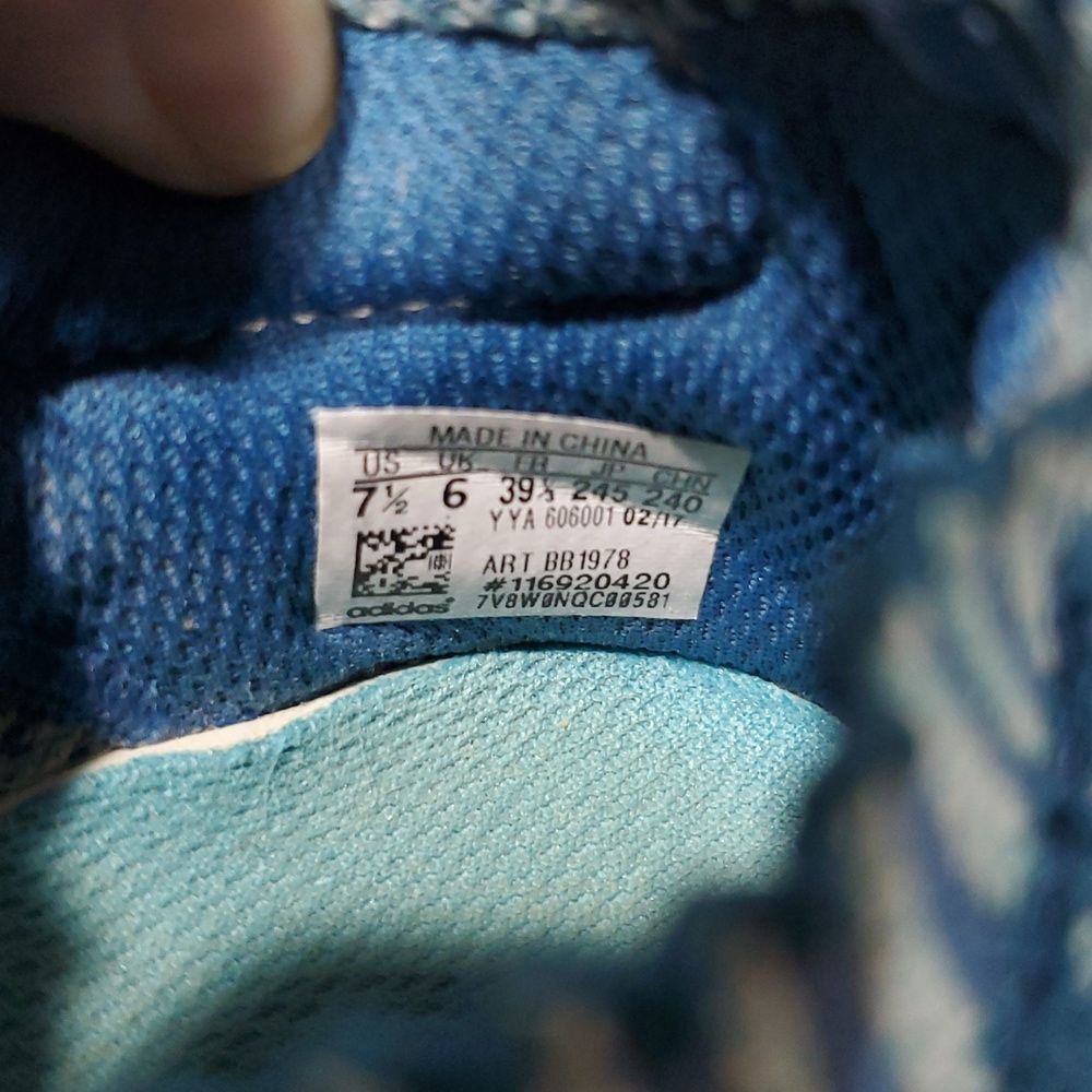 Adidas X Parley Ultra Boost Teal Running Shoes Size 7.5 Boys Or Womens 9 - Picture 12 of 12